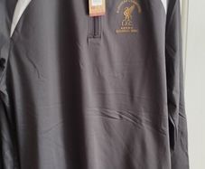 Liverpool Fc 1/4 zip top.