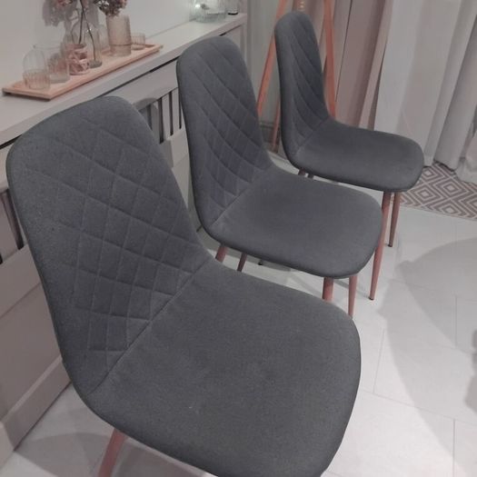 table and chairs