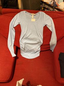 Maternity long sleeve top size XS