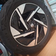 Alloy wheels
