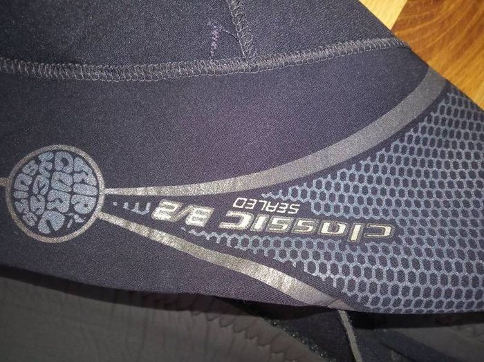 Rip curl wetsuit