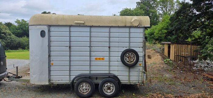 Trailer