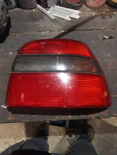 Felicia tail lamp