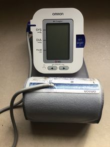 Pulse and blood pressure meter