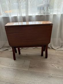 Mahogany coffee table
