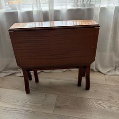 Mahogany coffee table