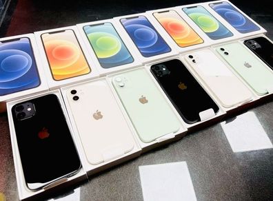 iPhone 12 iPhone 12