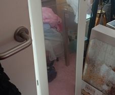 Free Jewllery Mirrored Stand