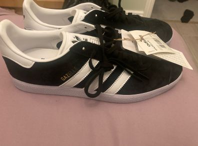 Adidas Gazelle size 7.5