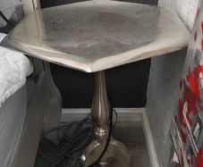 2 side tables