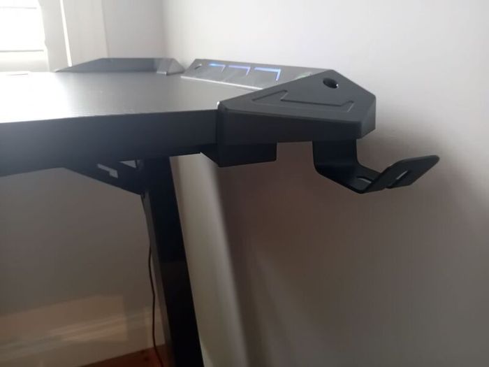 Gaming desk