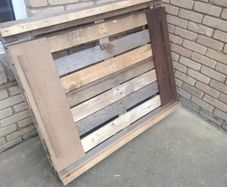 Free heavy wood pallet