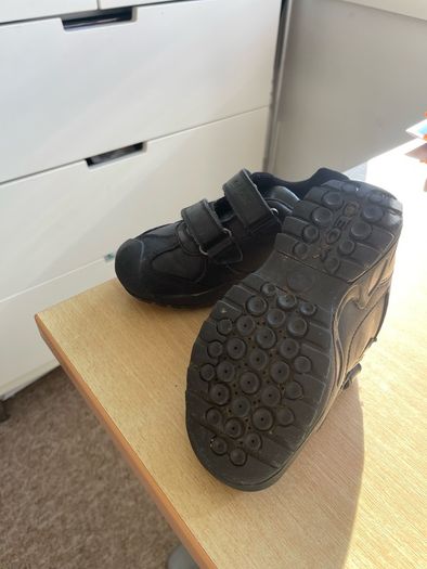 Boys school shoes [size 28]