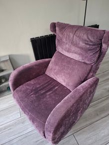 Recliner armchair