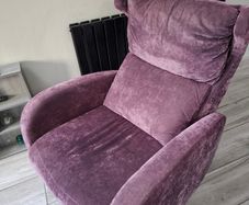 Recliner armchair