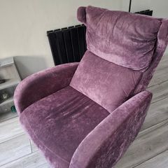 Recliner armchair