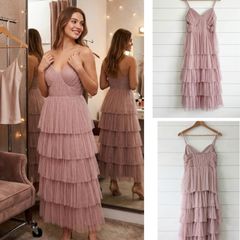 Blush tiered midi maxi blush dress chic wedding event fabulous pink