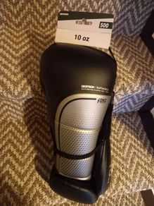 Decathlon boxing gloves