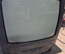 mitsubishi tv CT14MV1L Tv and VCR Combination System