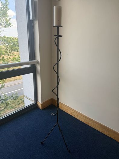 candlestick holder