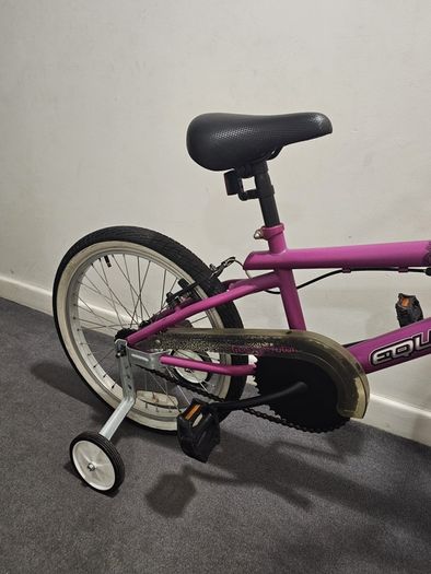 Girls bike 20inch Bmx Stabilisers