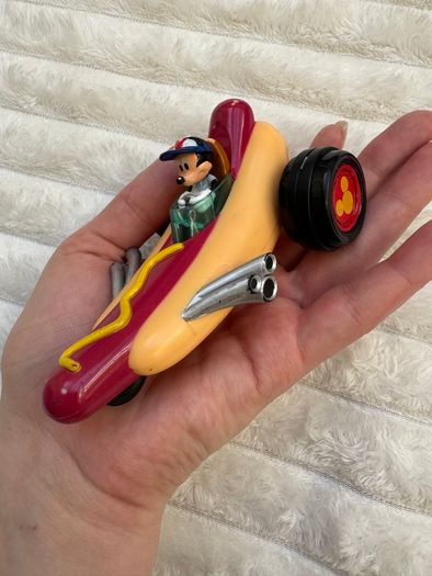 Disney Store Mickey Mouse Racers Disney The Roadster Racers Mickey's Hot Diggity Dogster Ricercar Racer Racing Hotdog approx. 11.5 cm length Used Please see photos