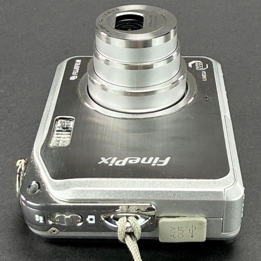 Fujifilm FinePix V10 Gun Metallic 5.1 MP Digital Camera