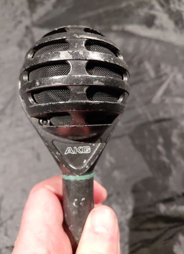 akg d112 bass drum mic