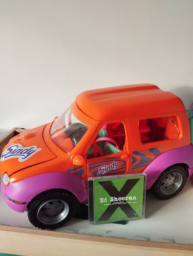 Rare Very big 2 cars Sindy Popstars on Tour 4x4  car pop star