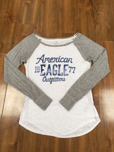American Eagle top