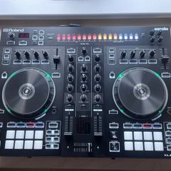 Roland DJ-505 controller