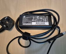 HP laptop charger 65W