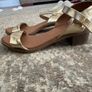 ladies new look gold heels Image 2