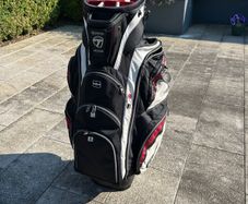Taylormade Juggernaut Golf Bag
