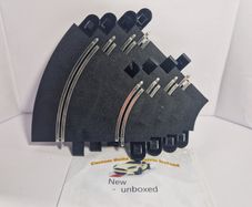 Scalextric C8202: 4x New Radius 1 Curve Track (Extension Pack R1)