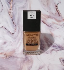 Wet n Wild Photofocus Matte Foundation - Desert Beige - New