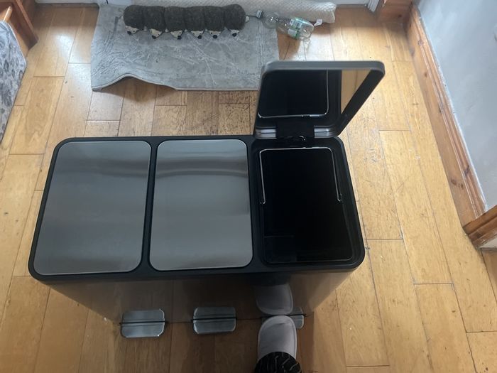 Brand new in box kitchen bin 3x 18L