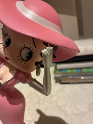 Betty Boop Figurine