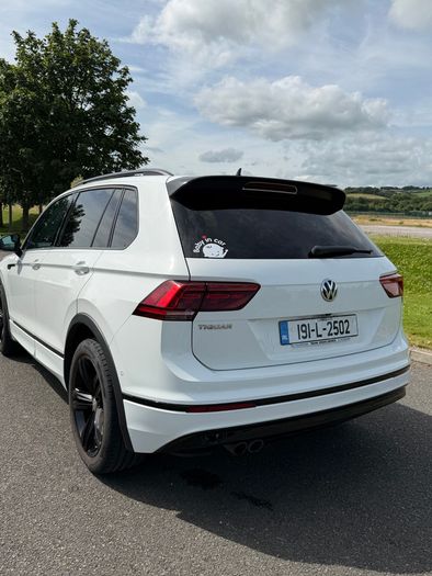 2019 Volkswagen Tiguan R-Line - Black Edition - Panoramic Sunroof