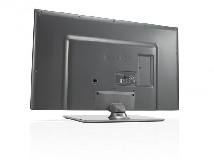 LG 42 inch Smart TV with 3D inc Glasses