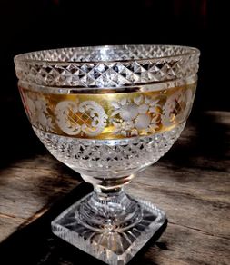 Gorgeous footed large crystal bowl