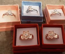 claddagh ring's