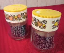 Vintage ( Gemco ) Black Pepper Shakers