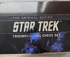 Star trek tridimensional chess set