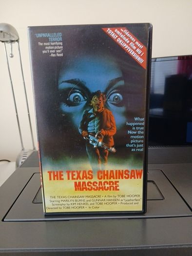 The Texas Chainsaw Massacre 1974 Film. English With Subtitles (Rare Scope Version) Letterbox Black Bars.