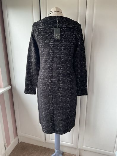 dress Bnwt black classic knee length dress size 12 street one brand long sleeve