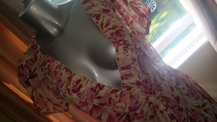 Bm lovely summer blouse size UK18 EUR46 postage included