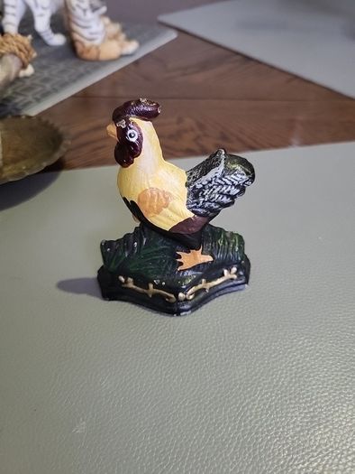 Cast iron cockerel