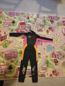 wet suit