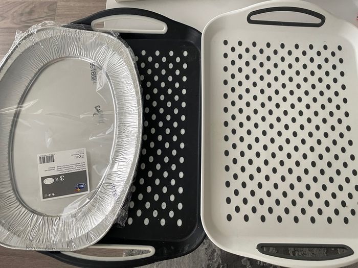 Silicone and aluminium trays